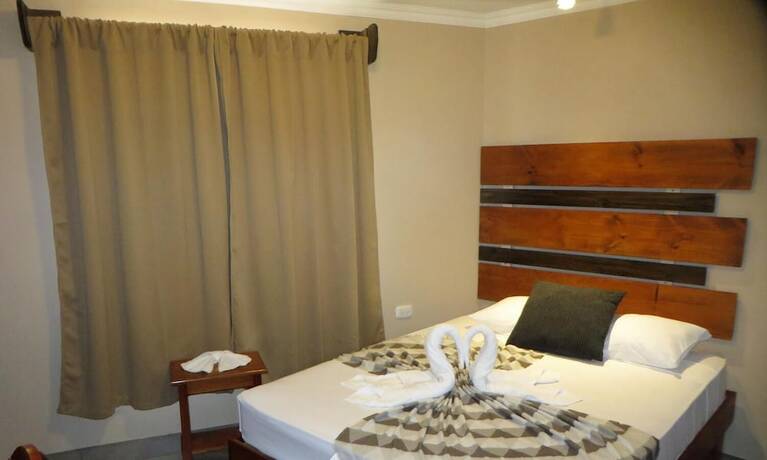 Imagen general del Hotel Cabinas Midey. Foto 11