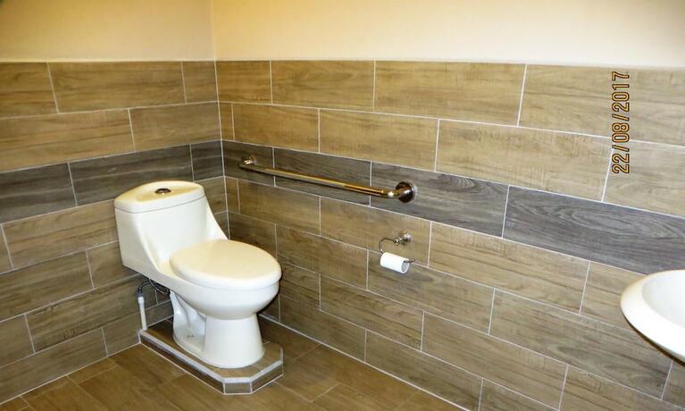 Imagen general del Hotel Cabinas Midey. Foto 13