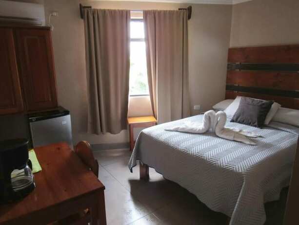 Imagen general del Hotel Cabinas Midey. Foto 15