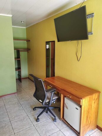 Imagen general del Hotel Cabinas Piedra Luna. Foto 4