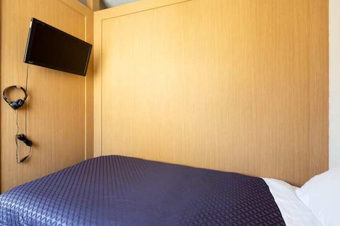 Imagen de la habitación del Hotel Cabinet WOWS. Foto 12
