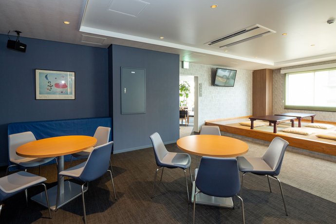 Imagen de los interiores del Hotel Cabinet WOWS. Foto 19