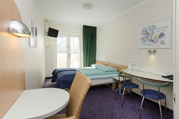 Imagen de la habitación del Hotel Cabinn Aarhus. Foto 8