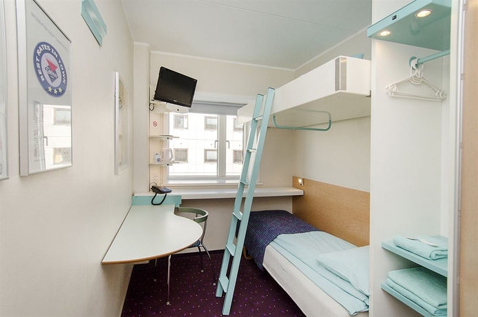 Imagen de la habitación del Hotel Cabinn Aarhus. Foto 11