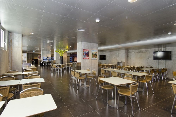 Imagen del bar/restaurante del Hotel Cabinn Metro. Foto 3