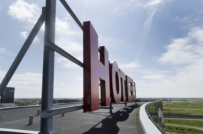 Imagen de los exteriores del Hotel Cabinn Metro. Foto 12