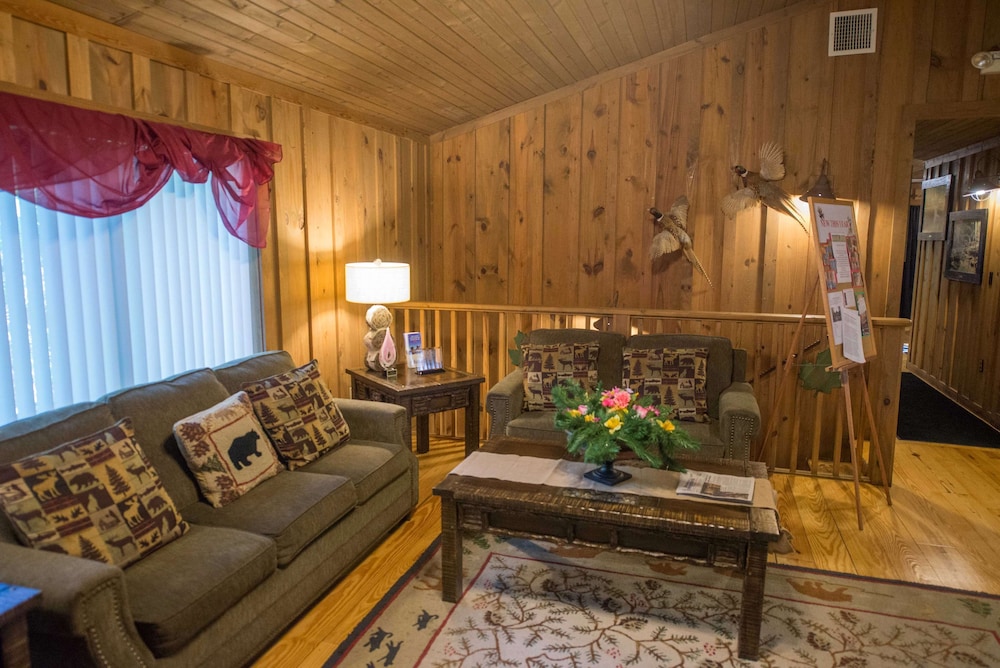 Imagen de los interiores del Hotel Cabins At Green Mountain. Foto 20