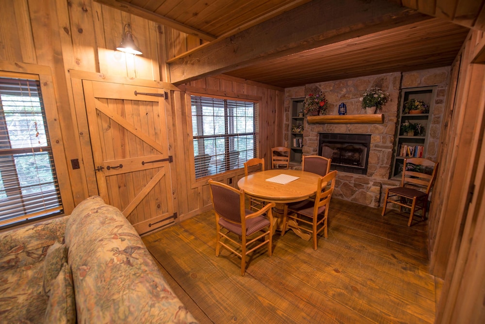 Imagen de la habitación del Hotel Cabins At Green Mountain. Foto 11