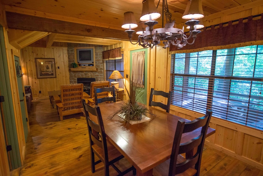 Imagen de la habitación del Hotel Cabins At Green Mountain. Foto 12
