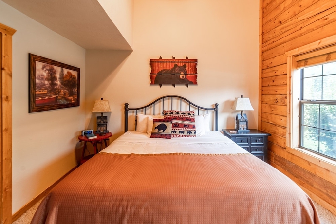 Imagen de la habitación del Hotel Cabins at Grand Mountain. Foto 2