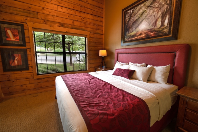 Imagen de la habitación del Hotel Cabins at Grand Mountain. Foto 9