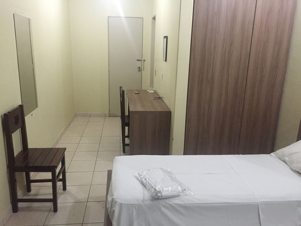 Imagen de la habitación del Hotel Cabi&uacute;na Palace. Foto 6