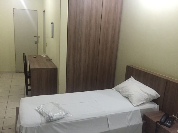 Imagen de la habitación del Hotel Cabi&uacute;na Palace. Foto 7