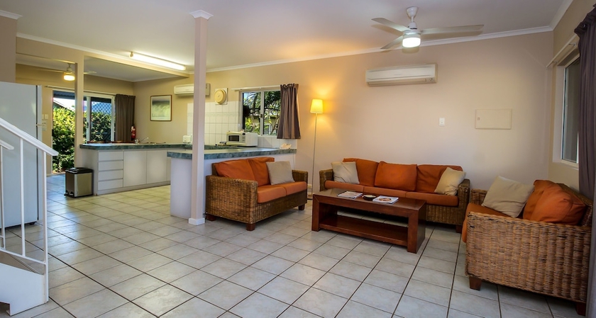 Imagen de la habitación del Hotel Cable Beachside Villas. Foto 6