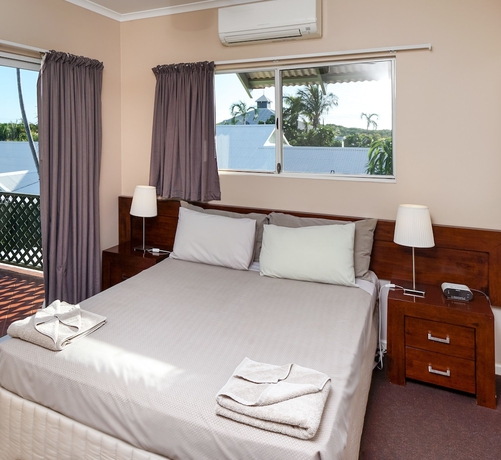 Imagen de la habitación del Hotel Cable Beachside Villas. Foto 7