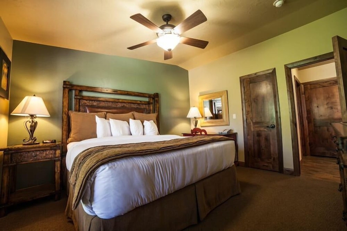 Imagen de la habitación del Hotel Cable Mountain Lodge. Foto 5