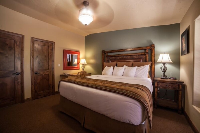 Imagen de la habitación del Hotel Cable Mountain Lodge. Foto 7
