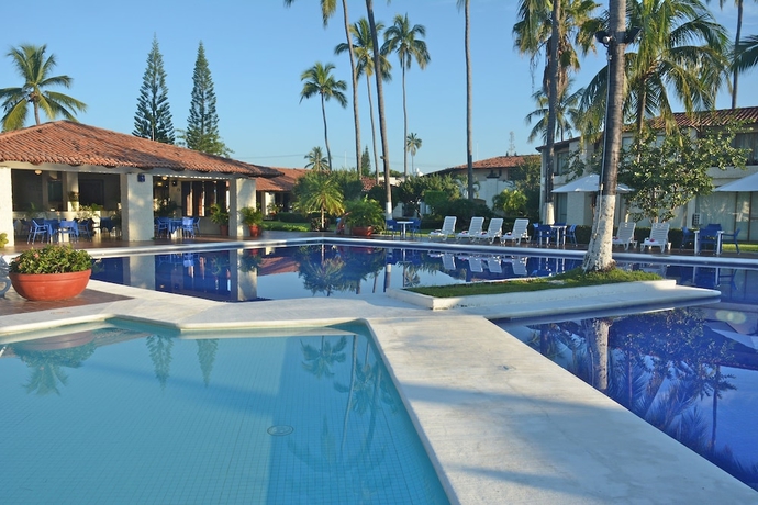 Imagen de la piscina del Hotel Cabo Blanco and Marina. Foto 10