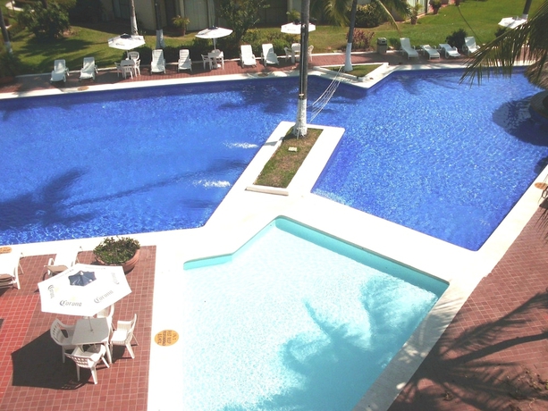 Imagen de la piscina del Hotel Cabo Blanco and Marina. Foto 13