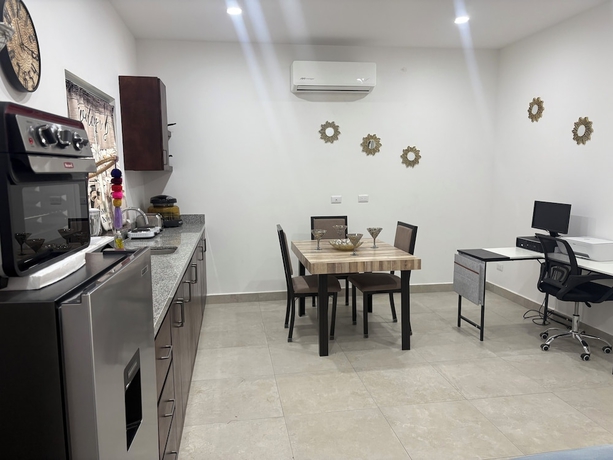 Imagen de la habitación del Hotel Cabo Boutique Condos. Foto 9
