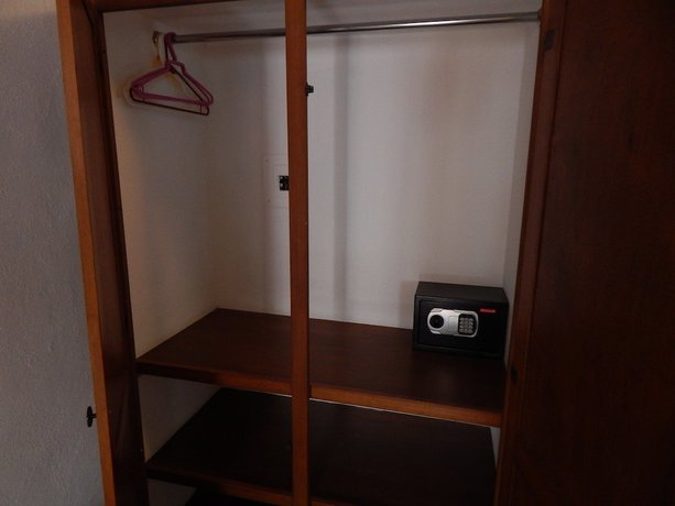 Imagen de la habitación del Hotel Cabo Cush. Foto 4