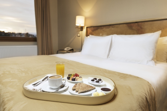 Imagen de la habitación del Hotel Cabo De Hornos. Foto 7