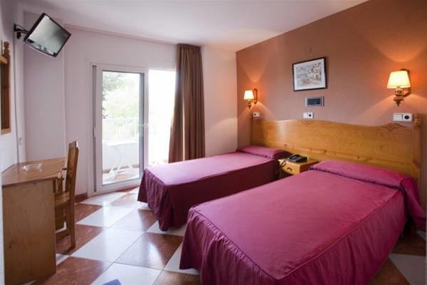 Imagen general del Hotel Cabo De Mar. Foto 6