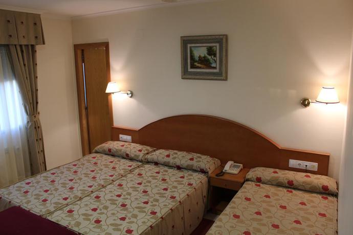 Imagen de la habitación del Hotel Cabo Festiñanza. Foto 3