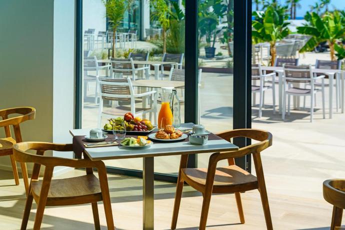 Imagen general del Hotel Cabogata Beach. Foto 9