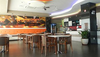Imagen general del Hotel Cacao, Ciudad Quez&oacute;n. Foto 8