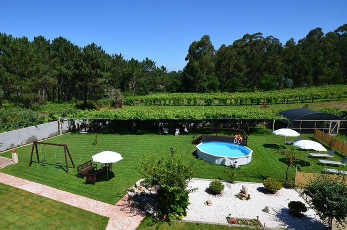 Imagen de los exteriores del Hotel Cachada. Foto 12