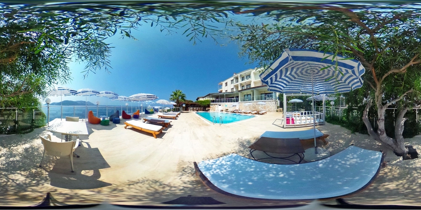 Imagen de la piscina del Hotel Cachet. Foto 11