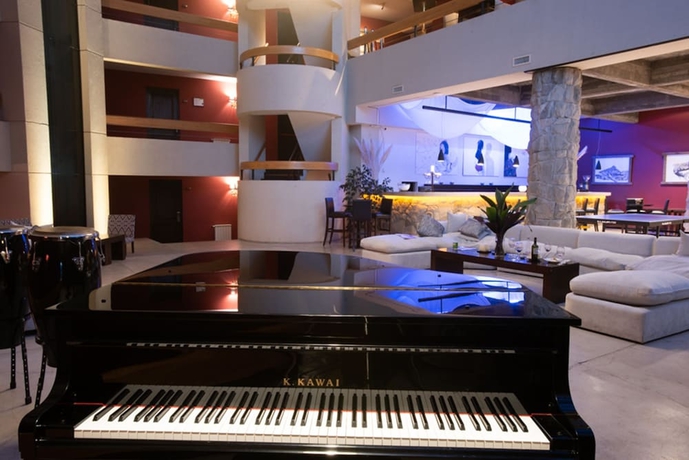 Imagen del bar/restaurante del Hotel Cacique Inacayal Lake and Spa. Foto 2