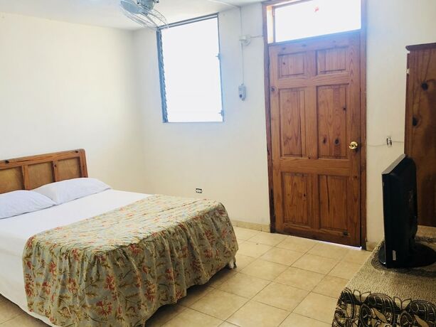 Imagen de la habitación del Hotel Cacique Villa. Foto 12