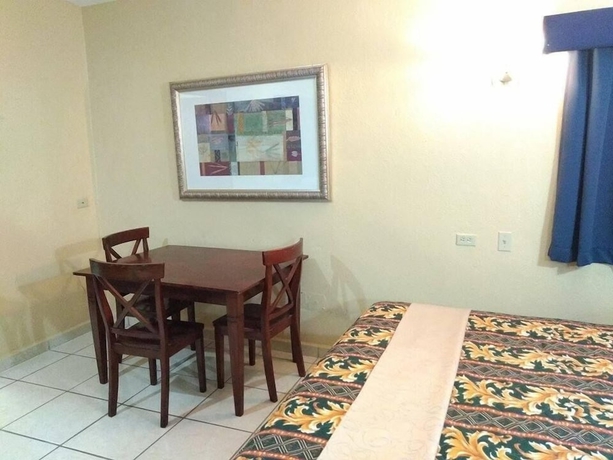 Imagen de la habitación del Hotel Cactus Inn Los Cabos. Foto 14