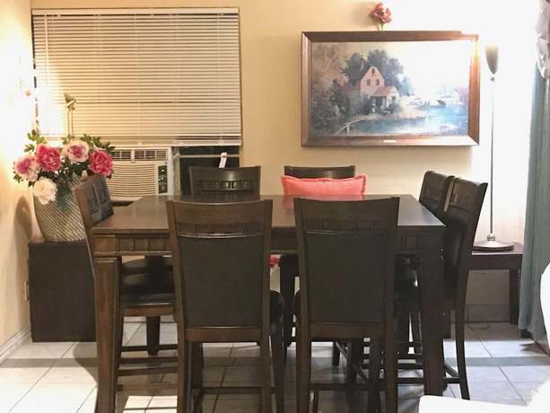 Imagen de los interiores del Hotel Cactus Inn and Suites. Foto 13