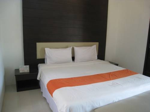 Imagen de la habitación del Hotel Cactus Resort and. Foto 13
