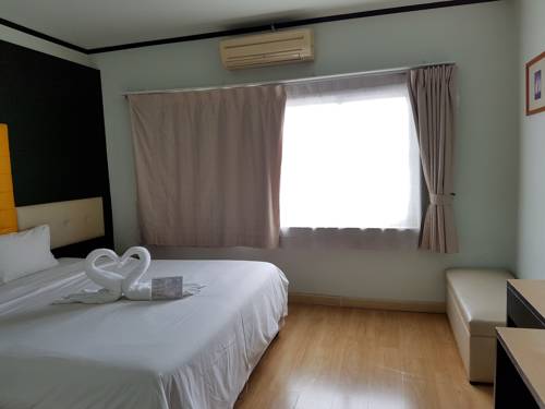 Imagen de la habitación del Hotel Cactus Resort and. Foto 16