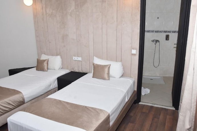 Imagen de la habitación del Hotel Cadé, Casablanca. Foto 9