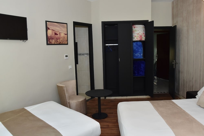 Imagen de la habitación del Hotel Cadé, Casablanca. Foto 11