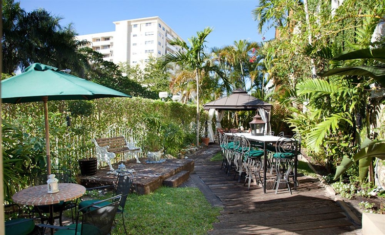 Imagen del bar/restaurante del Hotel Cadet. Foto 4