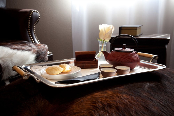 Imagen de la habitación del Hotel Cadet. Foto 8