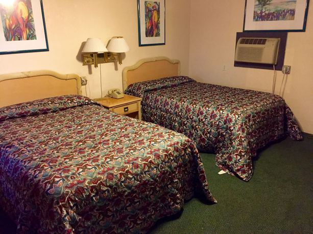 Imagen general del Hotel Cadillac Motel Fanning Springs. Foto 1