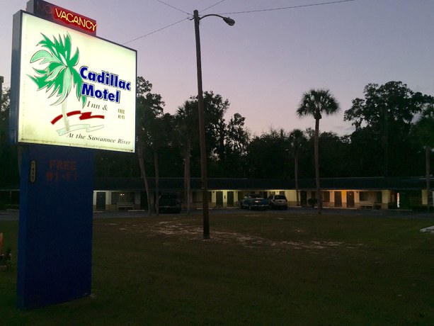 Imagen general del Hotel Cadillac Motel Fanning Springs. Foto 2