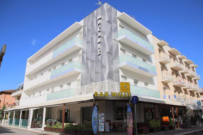 Imagen general del Hotel Cadiz, Viserbella. Foto 1