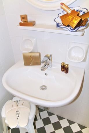 Imagen de la habitación del Hotel Cadiz, Viserbella. Foto 13