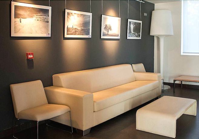 Imagen de los interiores del Hotel Cadosa. Foto 12