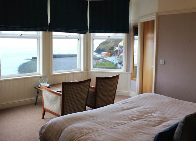 Imagen de la habitación del Hotel Caerwylan. Foto 13