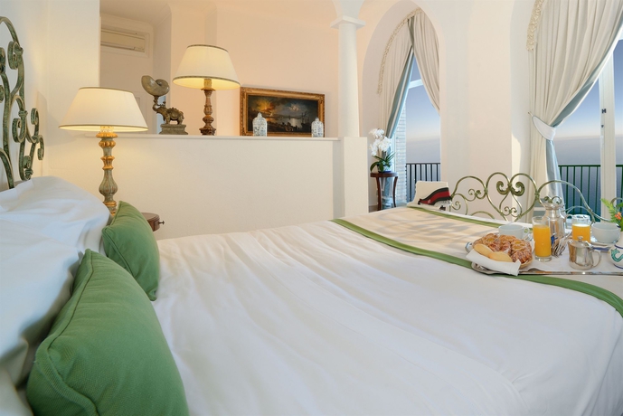 Imagen de la habitación del Hotel Caesar Augustus, Relais and Chateaux. Foto 7