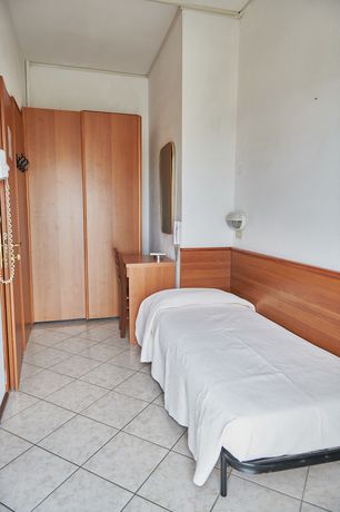 Imagen de la habitación del Hotel Caesar (Bed and Breakfast). Foto 8